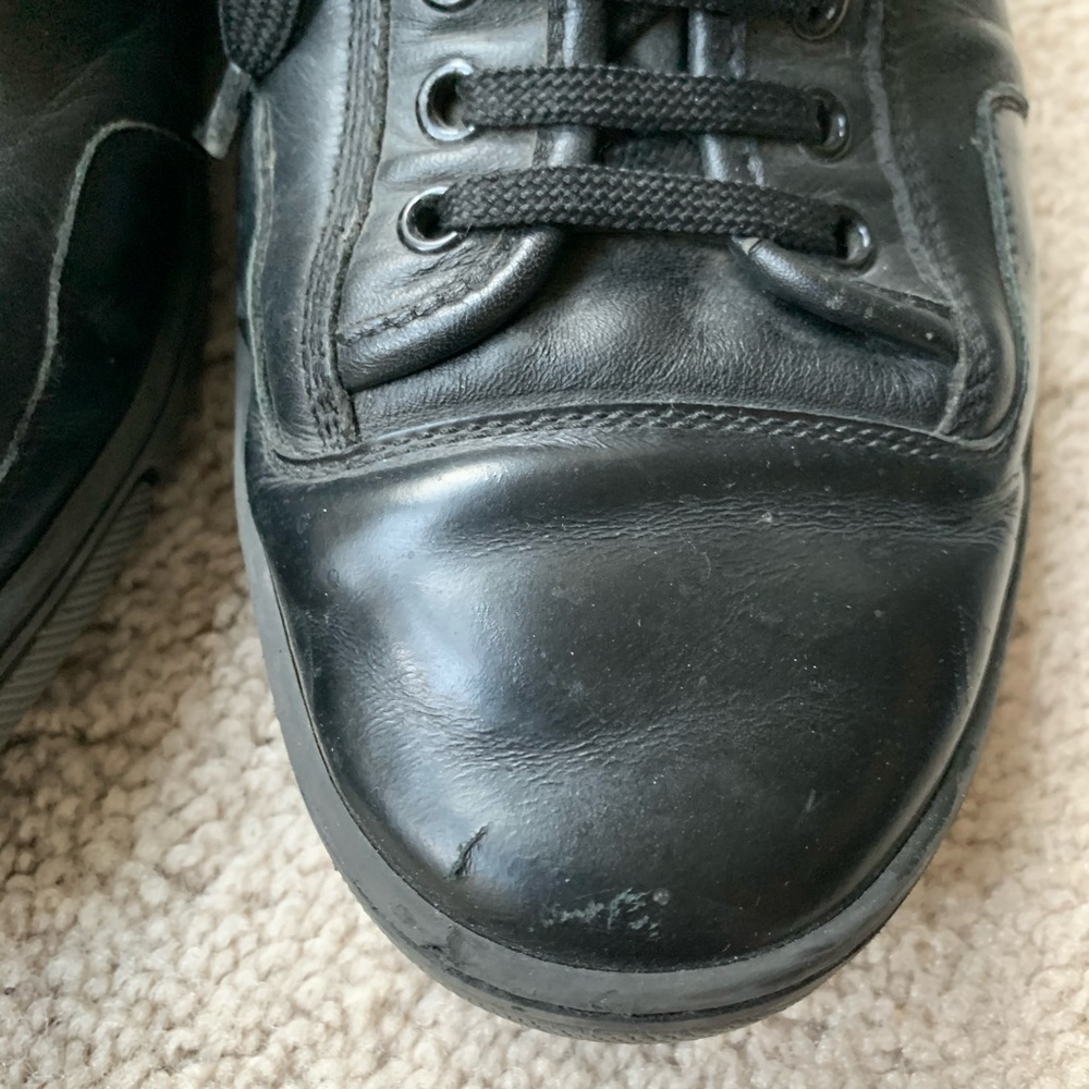 Louis Vuitton Mens Black Slalom Sneaker - Picture 4 of 8